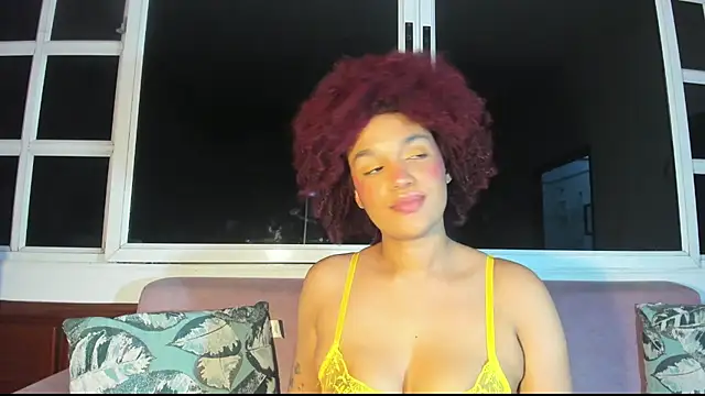 Snapshot of loladupont chatting on September 21, 3:08 am loladupont online show from September 21, 3:08 am