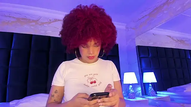 loladupont online show from February 12, 3:12 am