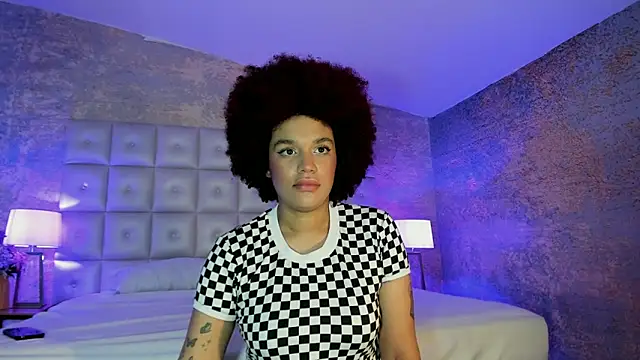 loladupont online show from February 23, 3:04 am