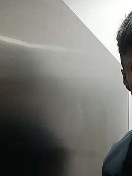 codysmith online show from December 1, 7:19 pm