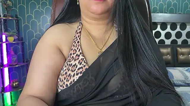 FlatVincy4 online show from February 13, 5:03 am