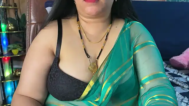 FlatVincy4 online show from April 3, 4:16 pm