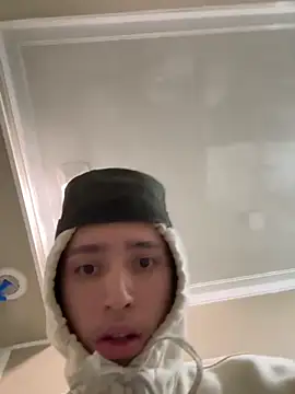 qbaby96 online show from January 7, 8:03 am