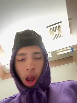 qbaby96 online show from February 12, 7:55 am