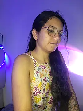 Rosita forever  online show from March 6, 8:59 pm