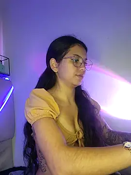 Rosita forever  online show from March 8, 6:58 pm