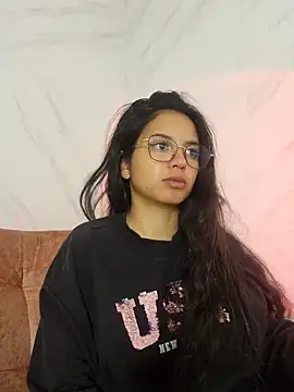 Rosita forever  online show from March 12, 11:31 am