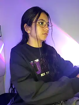 Rosita forever  online show from March 14, 6:21 am