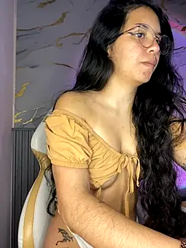 Rosita forever  online show from September 18, 1:35 pm