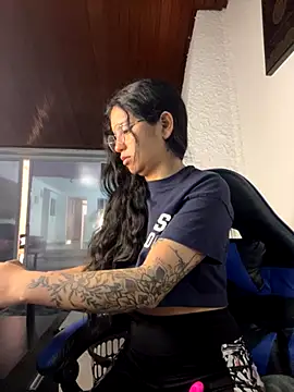 Rosita forever  online show from November 9, 1:31 pm