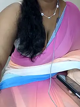 Snapshot of Tamilbigboobie chatting on February 24, 5:33 pm Tamilbigboobie online show from February 24, 5:33 pm