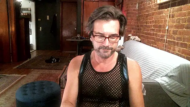 Johnny Bottoms online show from December 2, 10:49 pm