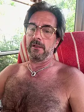 Johnny Bottoms online show from July 1, 10:09 pm
