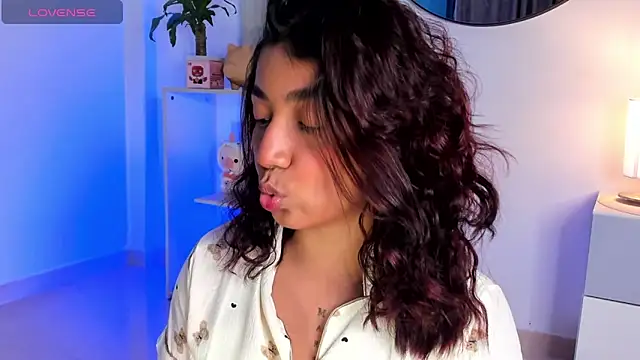 martina roldam online show from January 30, 2:27 am