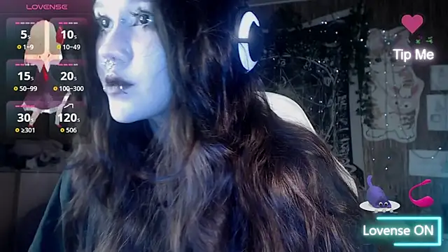 Snapshot of chloe_crystall_killer chatting on April 30, 10:10 am chloe crystall killer online show from April 30, 10:10 am