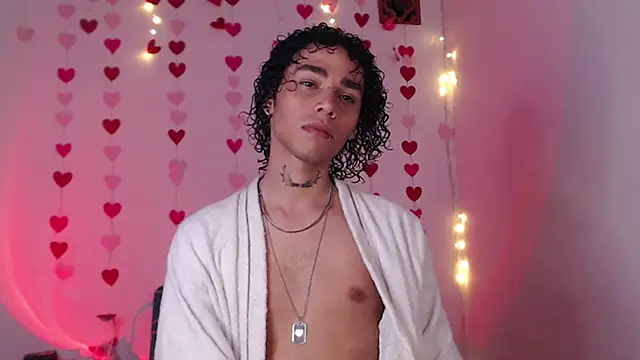 seven7xis online show from February 9, 6:22 am