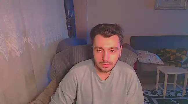 handsomeee04 online show from February 3, 4:10 pm