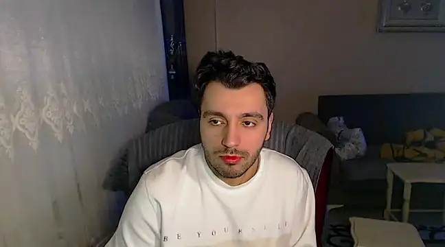 handsomeee04 online show from February 9, 3:34 pm