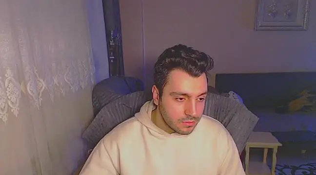 handsomeee04 online show from February 14, 10:04 pm