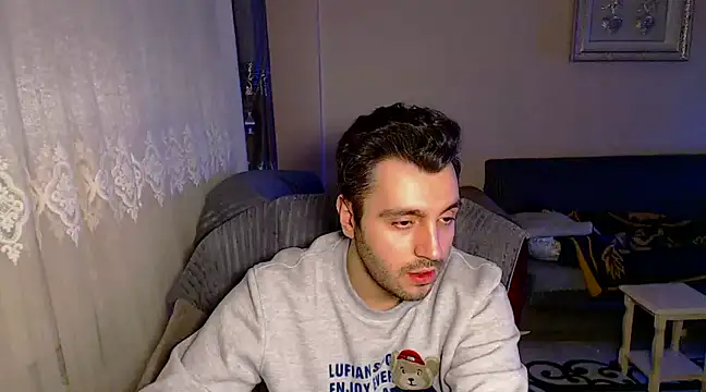 handsomeee04 online show from February 21, 9:43 pm