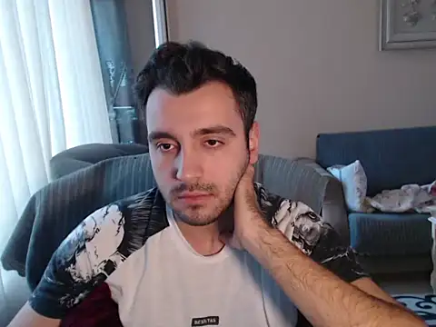 handsomeee04 online show from October 8, 3:20 pm