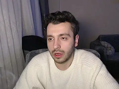 handsomeee04 online show from March 14, 11:43 pm