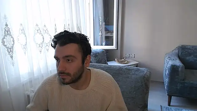 handsomeee04 online show from April 19, 3:00 pm