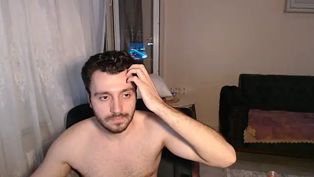 handsomeee04 online show from June 4, 9:21 pm
