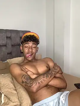 Boy cock18 online show from January 29, 6:43 am