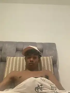 Boy cock18 online show from February 21, 1:00 am