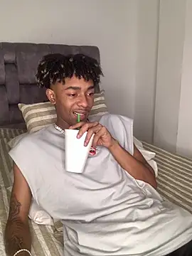 Boy cock18 online show from February 24, 5:00 am