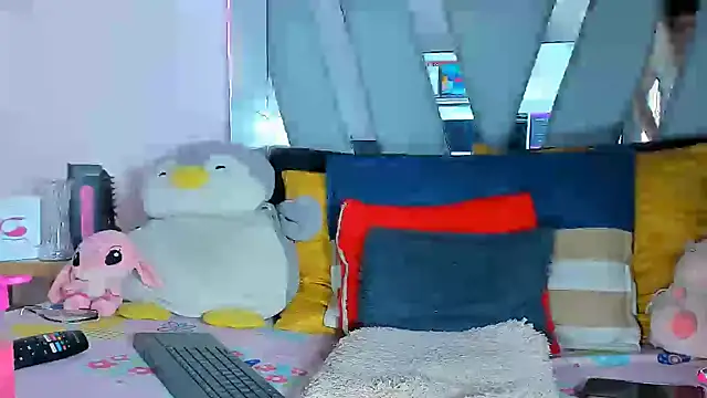 Snapshot of supradoll chatting on March 19, 10:09 pm supradoll online show from March 19, 10:09 pm