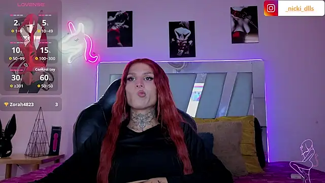 Snapshot of supradoll chatting on October 21, 6:19 pm supradoll online show from October 21, 6:19 pm