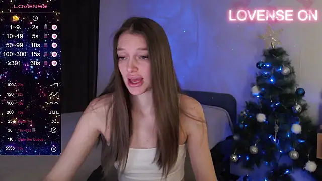 Snapshot of Cherry_air chatting on December 31, 2:08 am Cherry air online show from December 31, 2:08 am