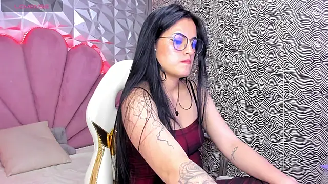 Snapshot of morgan_reds chatting on February 8, 5:40 am morgan reds online show from February 8, 5:40 am