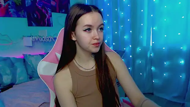 Snapshot of Naughty_Mable chatting on January 12, 8:36 am Naughty Mable online show from January 12, 8:36 am