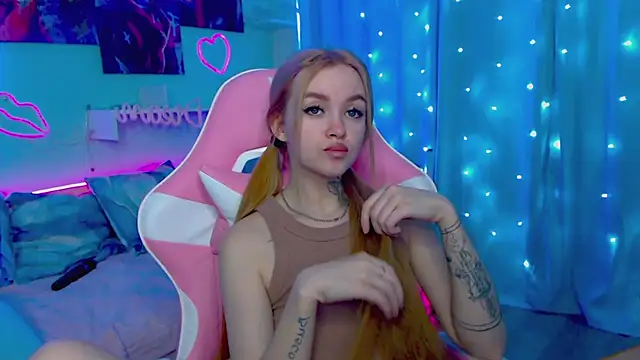 Snapshot of Naughty_Mable chatting on January 31, 3:09 am Naughty Mable online show from January 31, 3:09 am