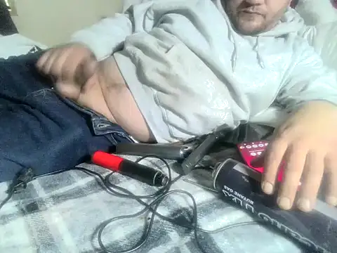 party51502 online show from December 22, 8:14 pm