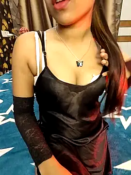 Snapshot of Little__Lia chatting on February 28, 12:31 pm Little  Lia online show from February 28, 12:31 pm