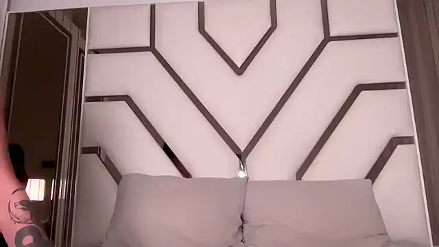 Snapshot of MilenaMilven chatting on October 11, 5:22 pm MilenaMilven online show from October 11, 5:22 pm