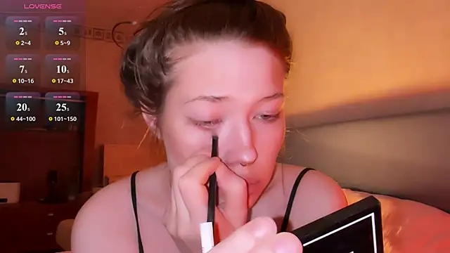 eva varnerr online show from June 22, 10:51 pm