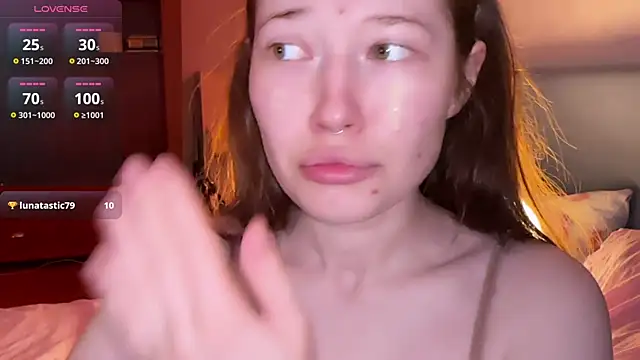 eva varnerr online show from July 9, 12:58 am