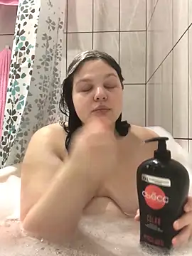 Charlotte Ros online show from January 3, 3:44 pm