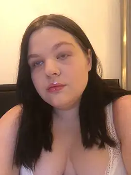 Charlotte Ros online show from January 17, 6:23 pm