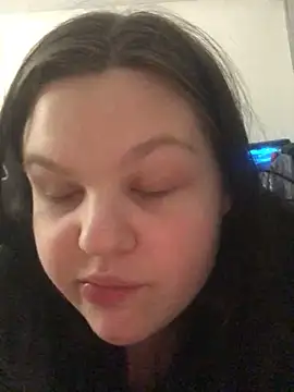 Charlotte Ros online show from January 19, 11:43 pm