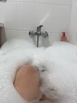 Charlotte Ros online show from January 25, 1:52 pm