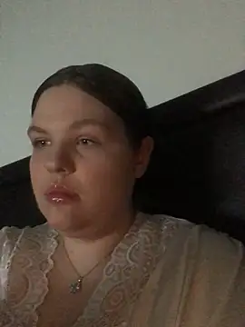 Charlotte Ros online show from February 3, 4:31 pm