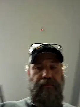 Snapshot of zaneporter46 chatting on April 27, 9:07 am zaneporter46 online show from April 27, 9:07 am