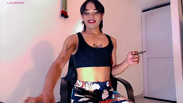 michell play1  online show from February 3, 9:29 pm