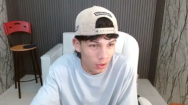 andy dan18 online show from October 23, 3:44 pm